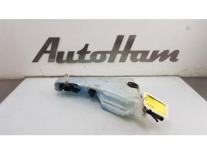Used Front windscreen washer reservoir Audi A5 Cabrio (8F7) 2.0 TDI 16V Price € 20,00 Margin scheme offered by AutoHam