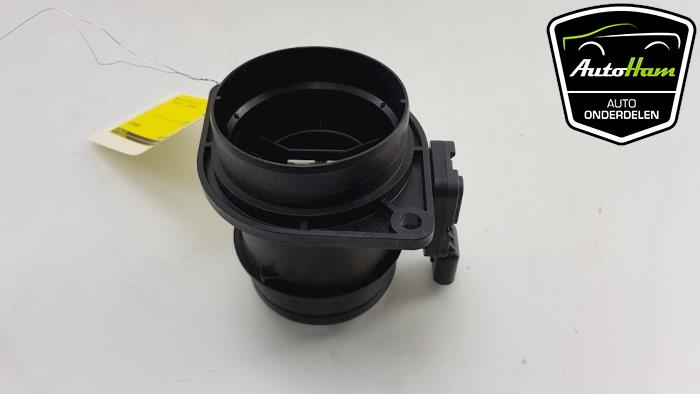 Airflow meter from a Audi A5 Sportback (F5A/F5F) 2.0 T MHEV 16V 2018