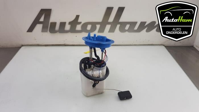 Usagé Pompe à carburant Volkswagen Golf VII (AUA) 1.5 TSI Evo BlueMotion 16V Prix € 35,00 Règlement à la marge proposé par AutoHam