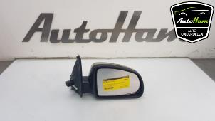 Usagé Rétroviseur extérieur droit Opel Meriva 1.4 16V Twinport Prix € 30,00 Règlement à la marge proposé par AutoHam