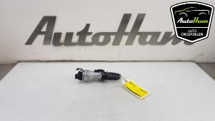 Used Ignition lock + key Ford Fiesta 7 1.0 EcoBoost 12V 100 Price € 40,00 Margin scheme offered by AutoHam