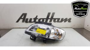 Used Headlight, left Seat Cordoba Vario (6K5) 1.4 16V Price € 25,00 Margin scheme offered by AutoHam