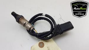 Lambda probe from a Volkswagen Tiguan (AD1) 2.0 TDI 16V BlueMotion Technology SCR 2017