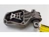 Gearbox mount from a Mercedes-Benz A (W176) 1.8 A-200 CDI 16V 2017