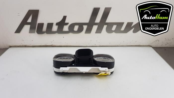 Begagnade Instrumentpanel Fiat Panda (312) 0.9 TwinAir Turbo 85 Pris € 125,00 Marginaltabell erbjuds av AutoHam