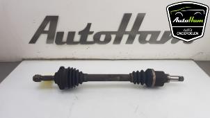 Used Front drive shaft, left Peugeot 206 (2A/C/H/J/S) 1.4 16V Price € 25,00 Margin scheme offered by AutoHam