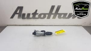 Gebrauchte Zündschloss + Schlüssel Ford Fiesta 7 1.0 EcoBoost 12V 100 Preis € 40,00 Margenregelung angeboten von AutoHam
