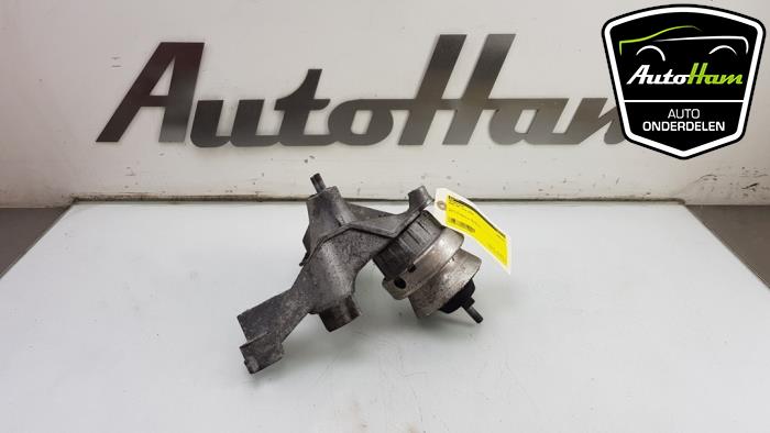 Usagé Support moteur Audi A6 Avant (C6) 2.0 T FSI 16V Prix € 25,00 Règlement à la marge proposé par AutoHam