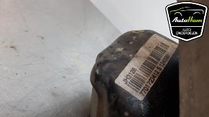 Getriebe van een Renault Clio III (BR/CR) 1.2 16V 75 2006