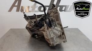Getriebe van een Renault Clio III (BR/CR) 1.2 16V 75 2006