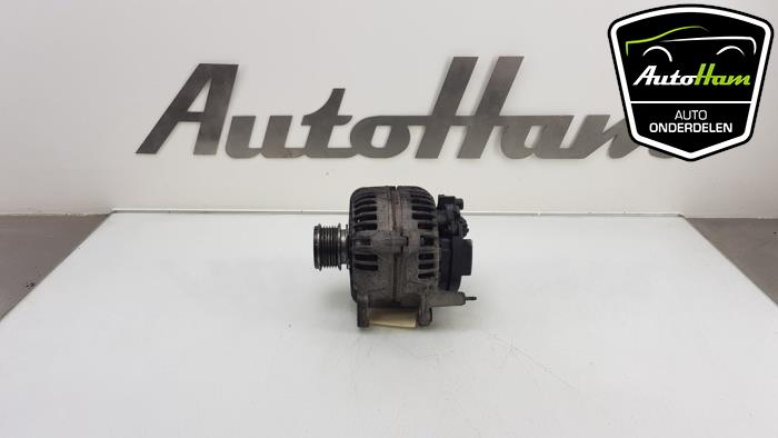 Usagé Dynamo Volkswagen Polo IV (9N1/2/3) 1.4 TDI 75 Prix € 60,00 Règlement à la marge proposé par AutoHam