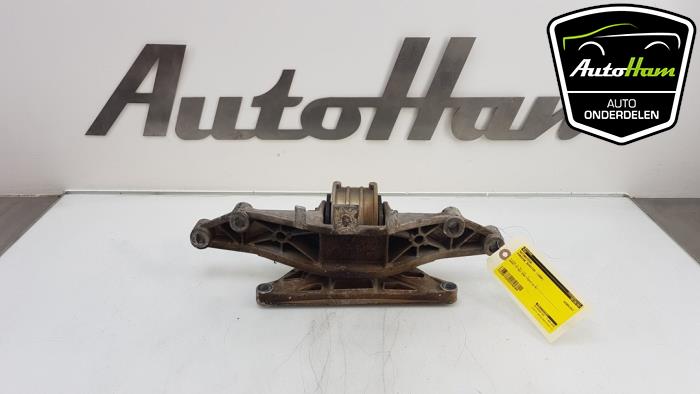 Used Engine mount Porsche Boxster (986) 2.5 24V Price € 50,00 Margin scheme offered by AutoHam