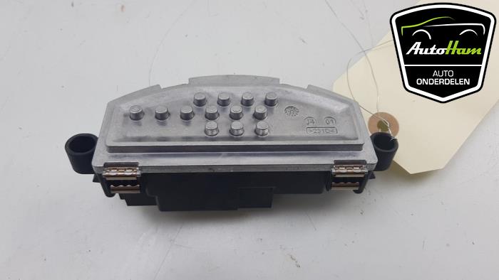 Heater resistor from a Seat Ibiza V (KJB) 1.0 TSI 12V 2018