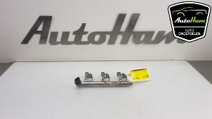 Used Fuel injector nozzle Ford Focus 3 Wagon 1.0 Ti-VCT EcoBoost 12V 125 Price € 50,00 Margin scheme offered by AutoHam