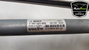 Used Wiper motor + mechanism Volvo V40 (MV) 2.0 D2 16V Price € 35,00 Margin scheme offered by AutoHam