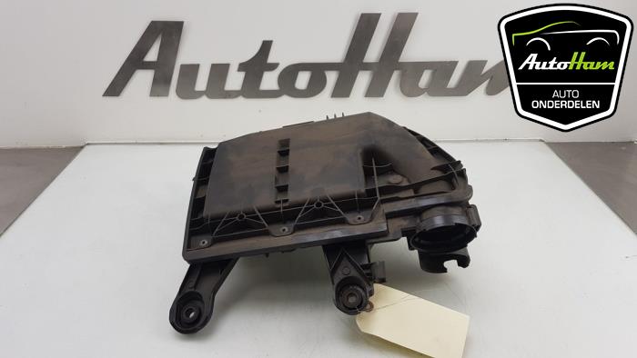 Gebrauchte Luftfiltergehäuse Peugeot 208 I (CA/CC/CK/CL) 1.4 HDi Preis € 20,00 Margenregelung angeboten von AutoHam