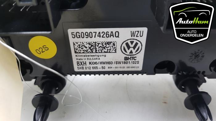Heater control panel from a Volkswagen Golf VII (AUA) 1.5 TSI Evo BlueMotion 16V 2018