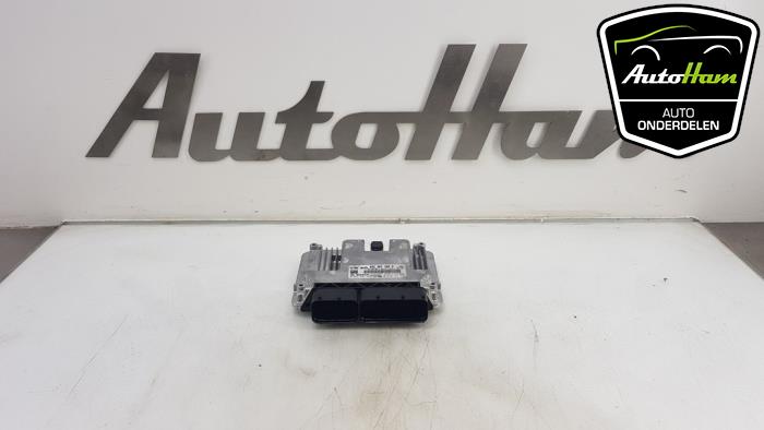 Used Engine management computer Seat Leon (5FB) 1.5 TSI 16V Price € 135,00 Margin scheme offered by AutoHam