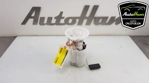 Używane Pompa benzynowa Skoda Fabia III (NJ3) 1.0 12V Cena € 75,00 Procedura marży oferowane przez AutoHam