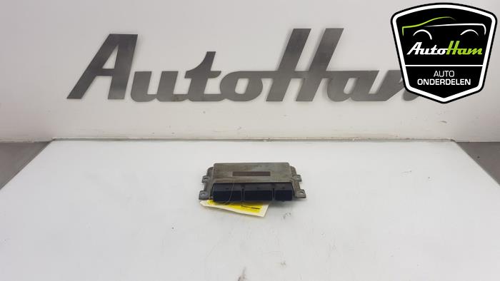 Used Engine management computer Renault Twingo III (AH) 1.0 SCe 75 12V Price € 95,00 Margin scheme offered by AutoHam