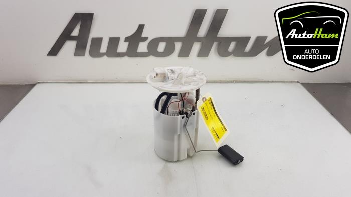Bomba de gasolina de un Renault Twingo III (AH) 1.0 SCe 75 12V 2019