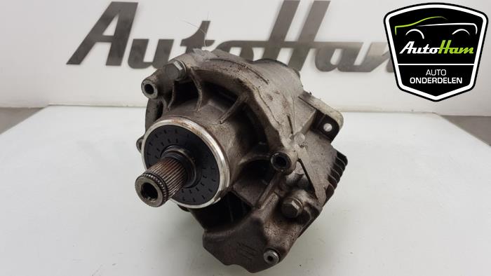 Differential vorne van een Volkswagen Tiguan (5N1/2) 2.0 TSI 16V 4Motion 2012