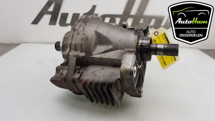 Differential vorne van een Volkswagen Tiguan (5N1/2) 2.0 TSI 16V 4Motion 2012