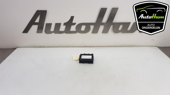 Begagnade PDC-modul Toyota Auris Touring Sports (E18) 1.8 16V Hybrid Pris € 65,00 Marginaltabell erbjuds av AutoHam