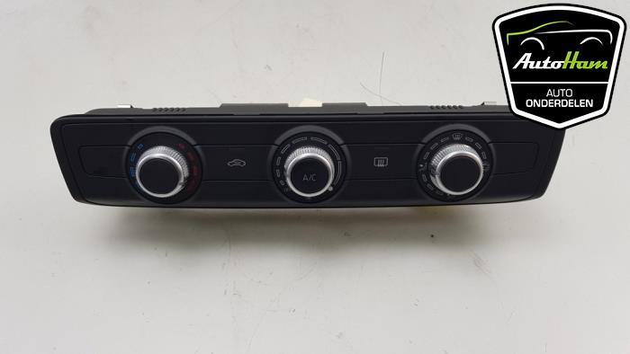Heater control panel from a Audi Q2 (GAB/GAG) 1.0 30 TFSI 12V 2020