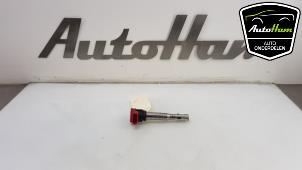 Used Pen ignition coil Audi Q7 (4LB) 4.2 FSI V8 32V Price on request offered by AutoHam