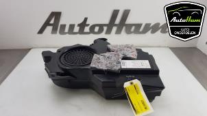 Usados Subwoofer Audi A3 (8P1) 2.0 16V FSI Precio € 50,00 Norma de margen ofrecido por AutoHam