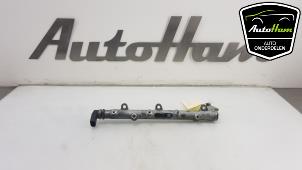 Used Fuel injector nozzle BMW 5 serie (E60) 520d 16V Corporate Lease Price € 50,00 Margin scheme offered by AutoHam