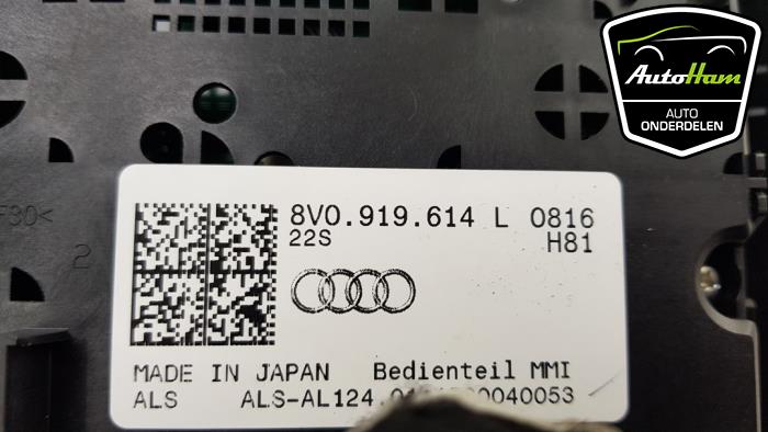 Bouton I-drive d'un Audi A3 Sportback (8VA/8VF) 1.4 TFSI 16V e-tron 2015