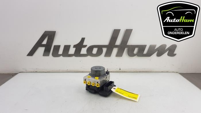 Begagnade ABS-pump Fiat Panda (312) 0.9 TwinAir Turbo 85 Pris € 125,00 Marginaltabell erbjuds av AutoHam