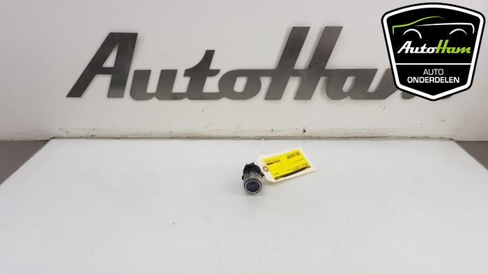 Usagé Commande start/stop Mercedes C (W205) C-300 2.0 Turbo 16V Prix € 15,00 Règlement à la marge proposé par AutoHam