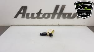 Gebrauchte Zündschloss + Schlüssel BMW 5 serie Touring (F11) 520d 16V Preis € 50,00 Margenregelung angeboten von AutoHam