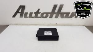Używane Wzmacniacz radiowy Porsche Boxster (986) 2.5 24V Cena € 125,00 Procedura marży oferowane przez AutoHam