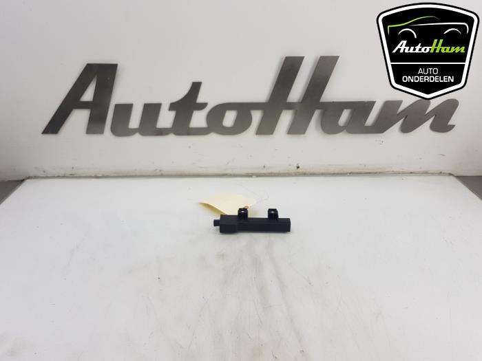 Używane Keyless Entry-Antena Audi Q7 (4LB) 4.2 FSI V8 32V Cena € 20,00 Procedura marży oferowane przez AutoHam