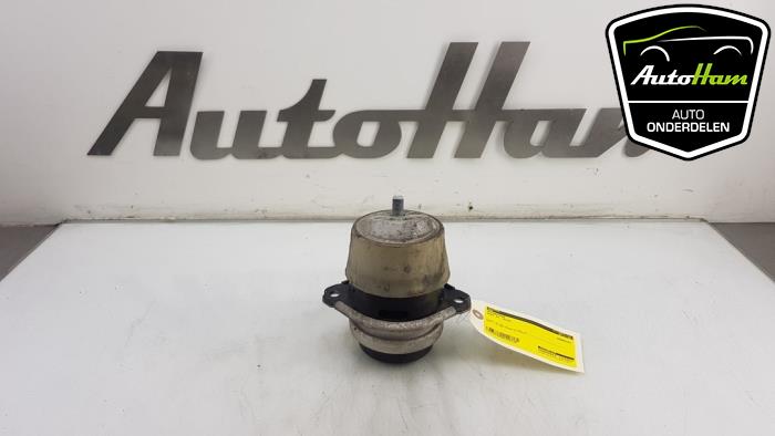 Used Engine mount Audi Q7 (4LB) 4.2 FSI V8 32V Price € 25,00 Margin scheme offered by AutoHam