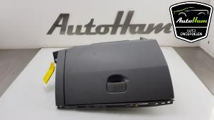 Used Glovebox Renault Clio III (BR/CR) 1.5 dCi 70 Price € 30,00 Margin scheme offered by AutoHam