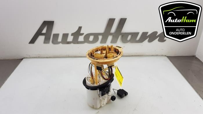 Gebrauchte Kraftstoffpumpe Elektrisch Volkswagen Tiguan (AD1) 2.0 TDI 16V BlueMotion Techn.SCR 4Motion Preis € 95,00 Margenregelung angeboten von AutoHam