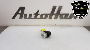 Used Heater resistor Ford Focus 4 Wagon 1.5 EcoBoost 12V 150 Price € 30,00 Margin scheme offered by AutoHam