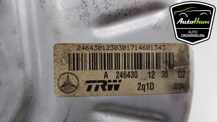 Brake servo from a Mercedes-Benz CLA (117.3) 1.6 CLA-180 16V 2017