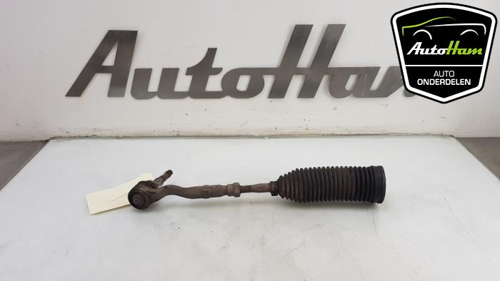 Tie rod, left from a BMW 5 serie Touring (F11) 520d 16V 2013