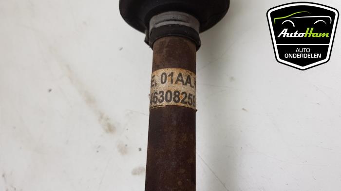 Front drive shaft, right from a Fiat Panda (169) 1.2 Fire 2004