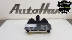 Used Instrument panel Mitsubishi Colt (Z2/Z3) 1.3 16V Price € 50,00 Margin scheme offered by AutoHam