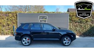 Used Front door 4-door, right Porsche Cayenne (9PA) 4.5 V8 32V Turbo Price on request offered by AutoHam