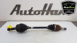 Used Front drive shaft, left Toyota Yaris III (P13) 1.33 16V Dual VVT-I Price € 125,00 Margin scheme offered by AutoHam