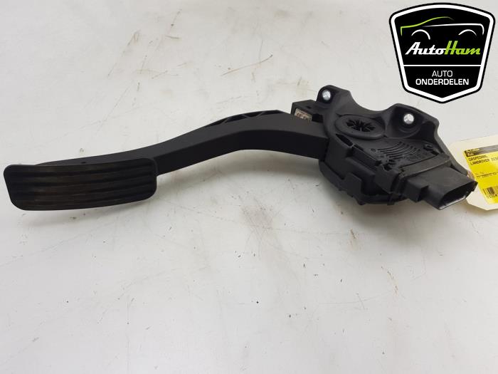 Accelerator pedal from a Land Rover Discovery IV (LAS) 3.0 SD V6 24V 2011