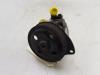 Power steering pump from a Land Rover Discovery IV (LAS) 3.0 SD V6 24V 2011